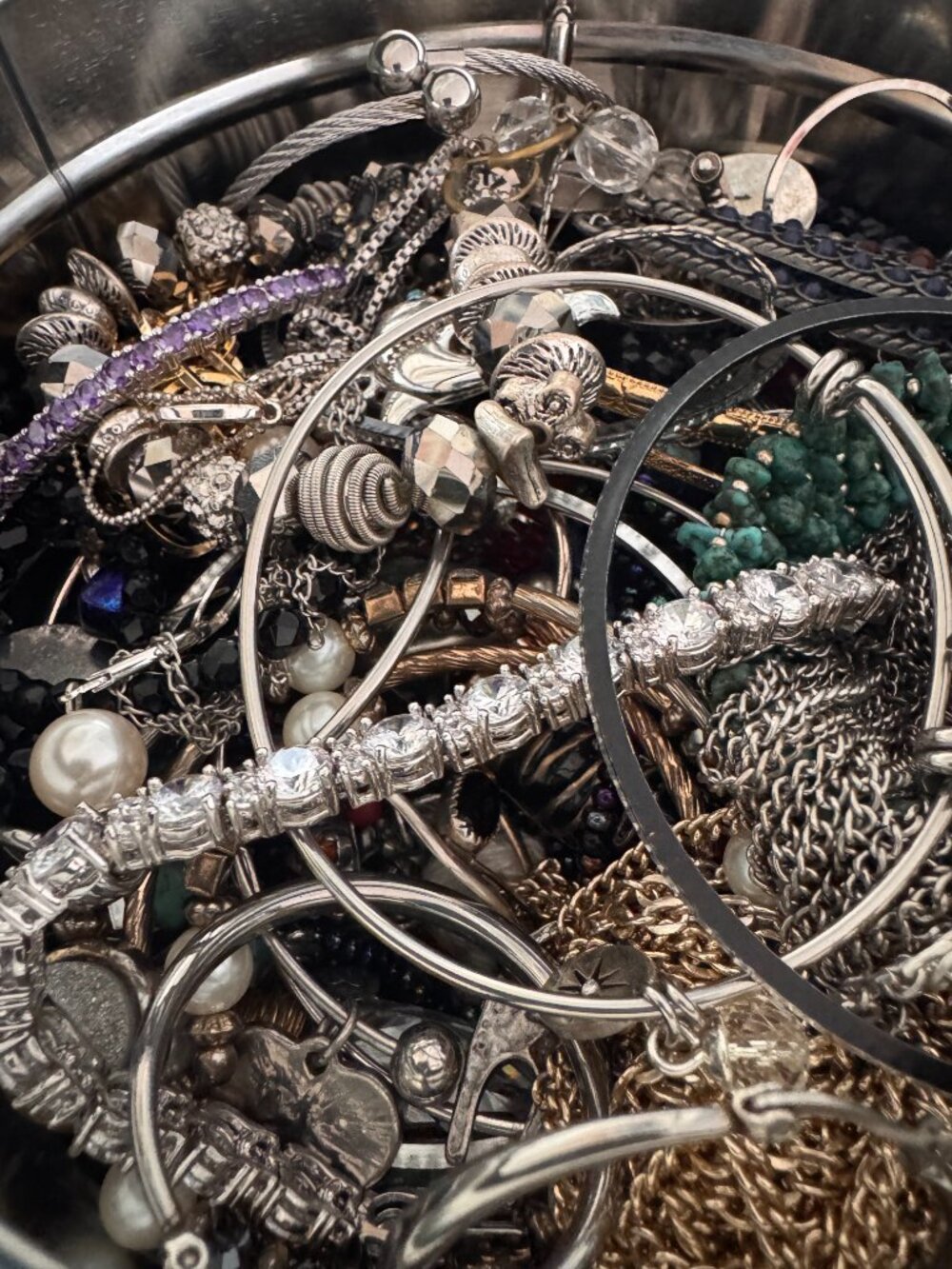 Over 4 lbs Mystery Jewelry Lot! - Picture 8 of 8